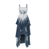 Vestido vaquero azul degradado desteñido con estética western